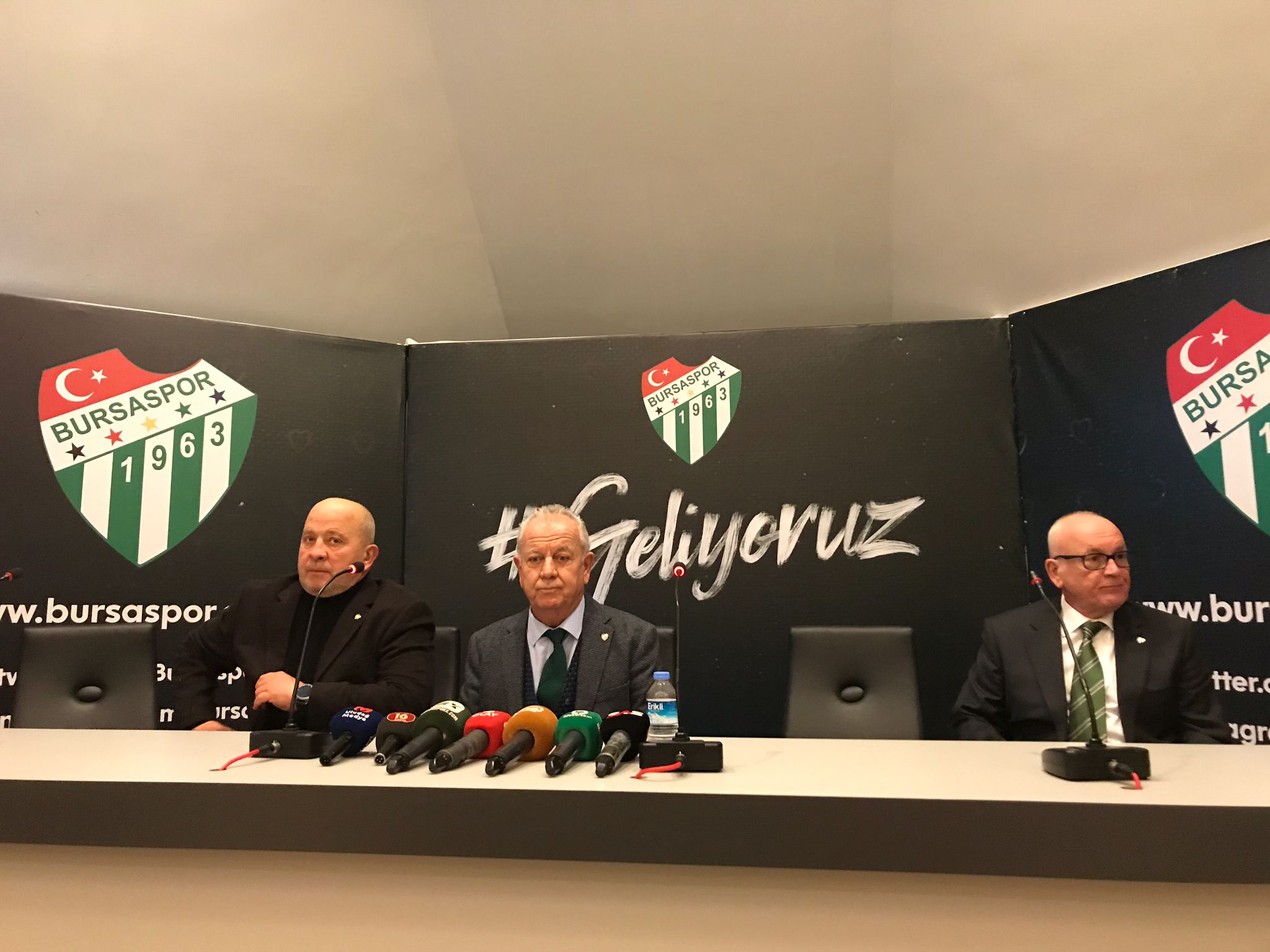 Bursaspor için karanlık tablo! Divan acı gerçekleri açıkladı…