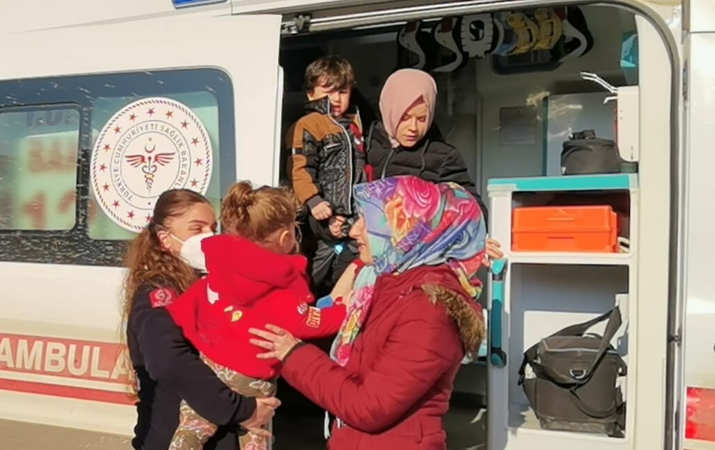 Bursa’da şeker zannedip yediler! İki kardeş hastanelik oldu