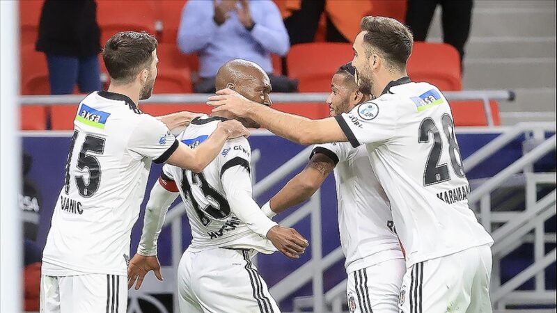 Beşiktaş, normal süresi ve uzatma bölümü 1-1 tamamlanan Turkcell Süper