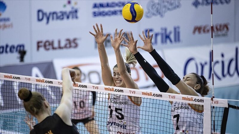 Voleybol Misli.com Sultanlar Ligi'nin 15. haftasında yarın VakıfBank-Eczacıbaşı Dynavit derbisi