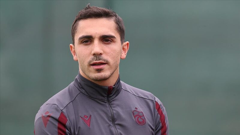 Trabzonspor'da Abdülkadir Ömür'ün sol kasığında kas yaralanması tespit edildi.