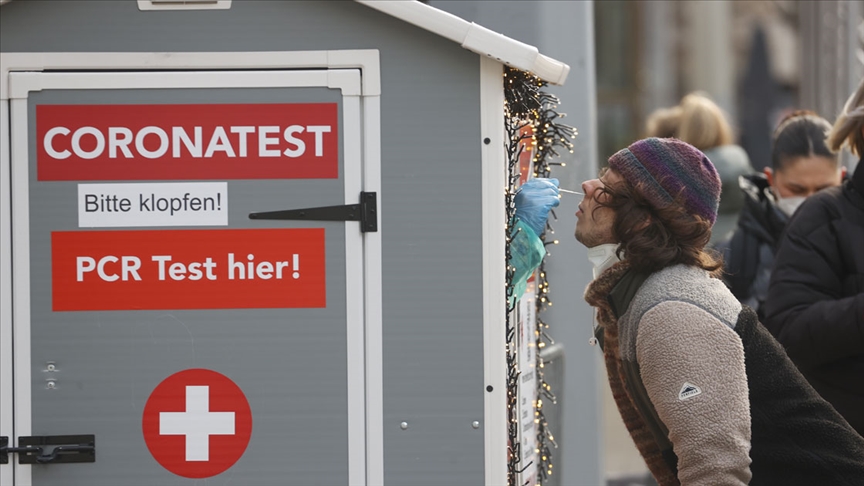 Almanya’da Covid-19 vakaları rekor düzeyde