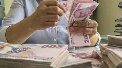 Kredi faizlerine indirim gelecek mi? Merkez Bankasına faiz yetkisi verildi