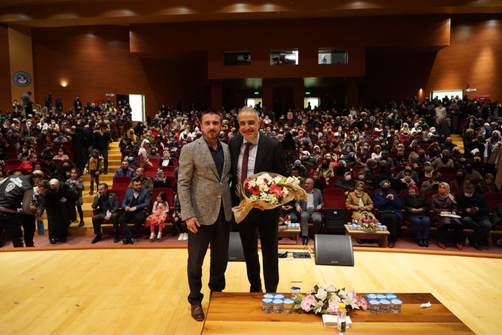 Kestel’de Miraç Kandili Özel Programında ’Bekir Develi’ Rüzgarı