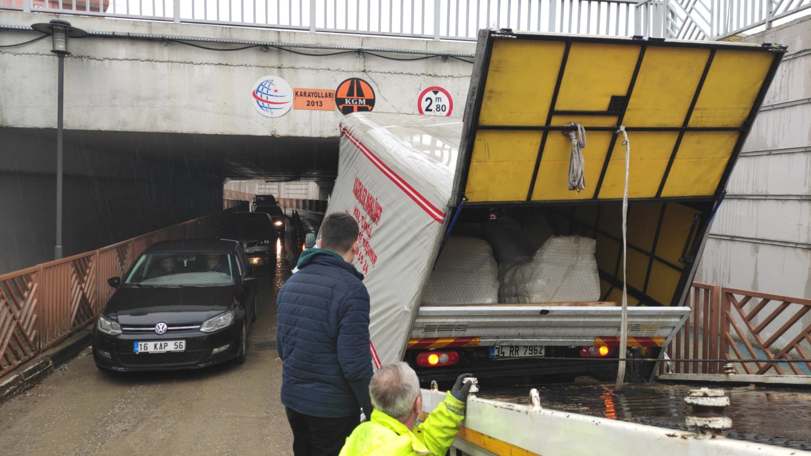 Yer: Bursa… Trafiği aksatan olay