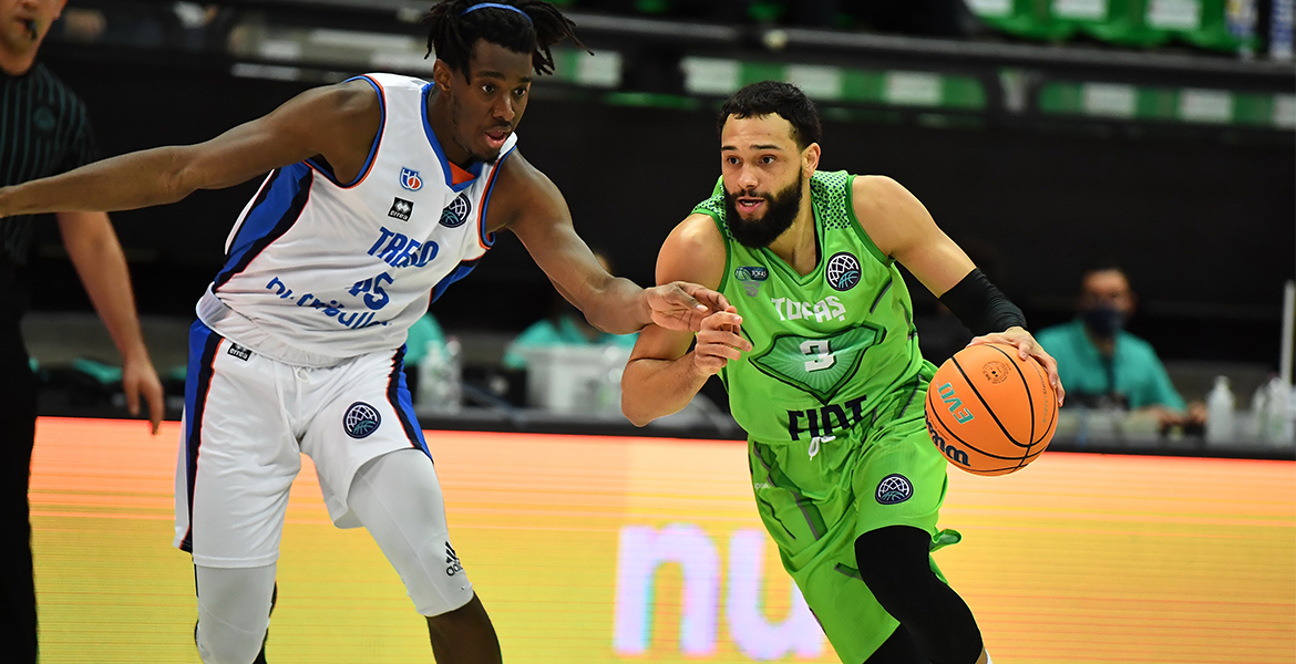 TOFAŞ 3’te 3 ile liderliğini sürdürdü