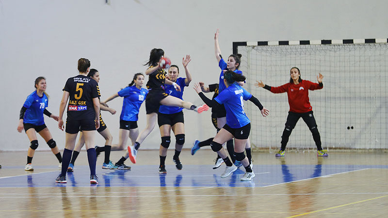 Kadınlar Hentbol 1. Ligi'ndeki Bursa ekibi Mudanya Belediyespor evinde Antalya