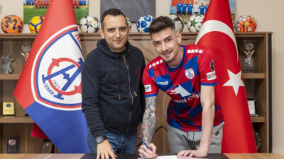 Bursaspor’un rakibinden savunmaya takviye