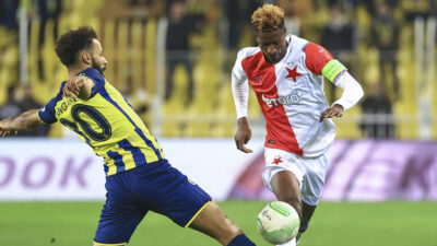 Olayinka’nın yolu Ege’den geçti