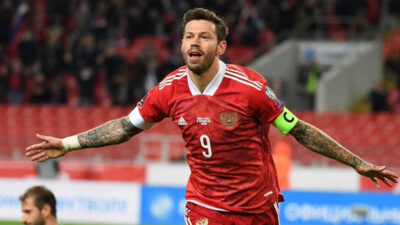 Rus futbolcudan Ukrayna’ya destek