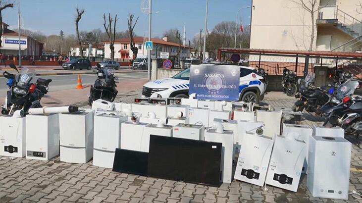 Yazlık evlerden 41 kombi çalan 14 kişi yakalandı