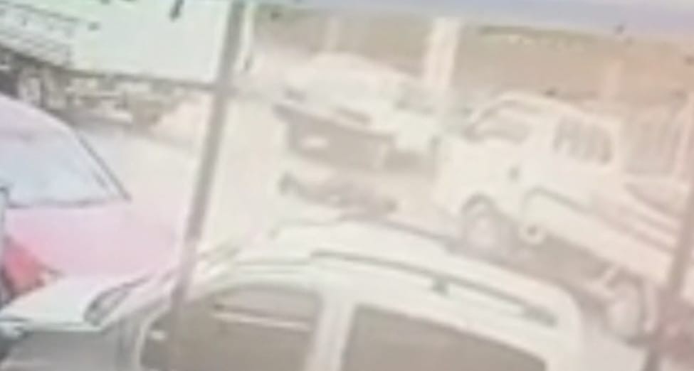 Görüntü Bursa’dan… Yayaya çarpıp kaçtı