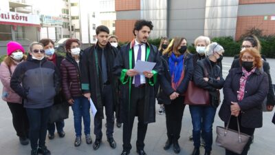 Bursa’da eski eşi tarafından öldürülen okul müdiresi olay yerinde anıldı