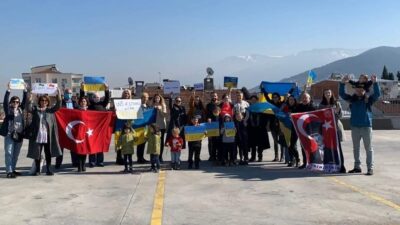 Bursa’dan “Ukrayna’da savaş istemiyoruz” çağrısı