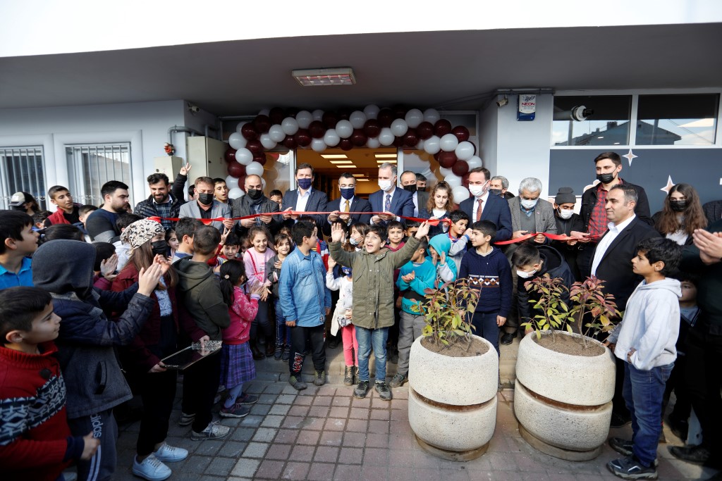 Bursa’da İnegöl’ün 3. Nöbetçi Kitaphanesi açıldı