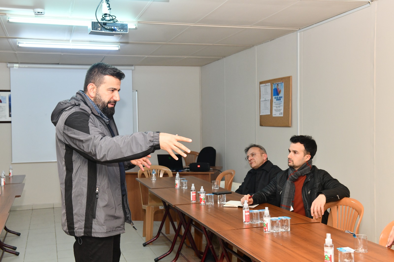 Mustafakemalpaşa’da sinema atölyesi açıldı