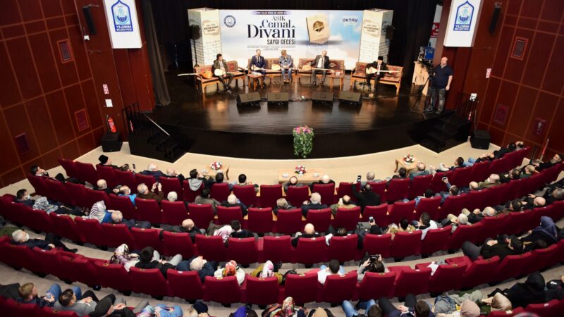 Yıldırım’da ‘Divani’ye saygı gecesi Yıldırım Belediyesi, âşık kültürünün önemli temsilcilerinden Âşık Cemal Divani için