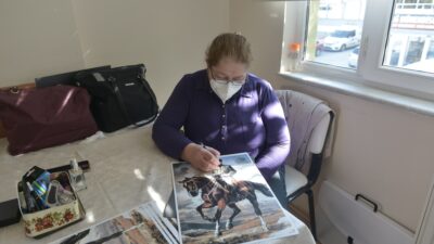 Bursa Yıldırım’da ‘kağıt rölyef’e yoğun ilgi