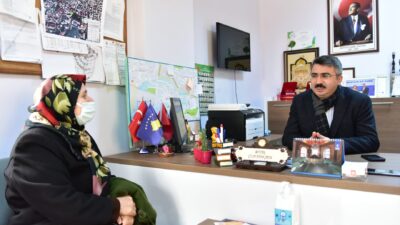 Başkan Yılmaz, Yıldırım’ı mahalle mahalle geziyor