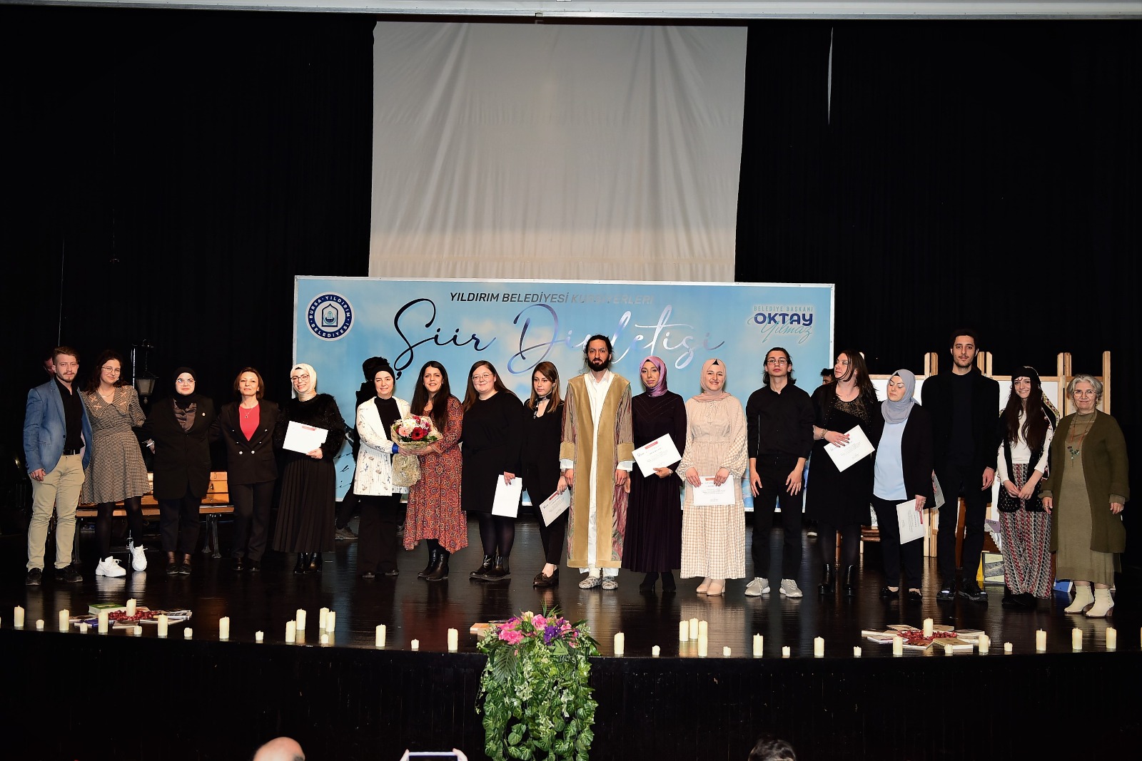 Kursiyerlerden şiir dinletisi 1 YB 5 28