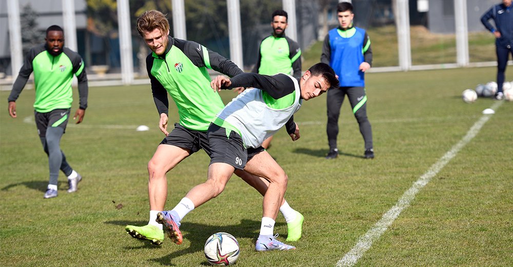 Bursaspor ara vermedi Bursaspor ara vermedi