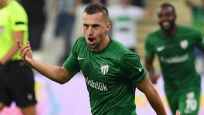 Burak Altıparmak’tan flaş paylaşım