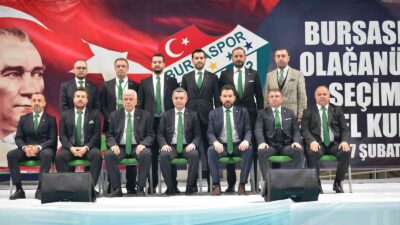 Bursaspor yönetimi görev dağılımı yaptı! İşte futbolun yeni patronu…