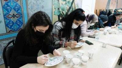 BUSMEK’te öğretmenlere ara tatil eğitim seminerleri