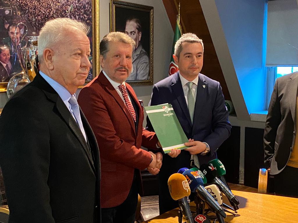 Bursaspor’da yeni dönem resmen başladı!
