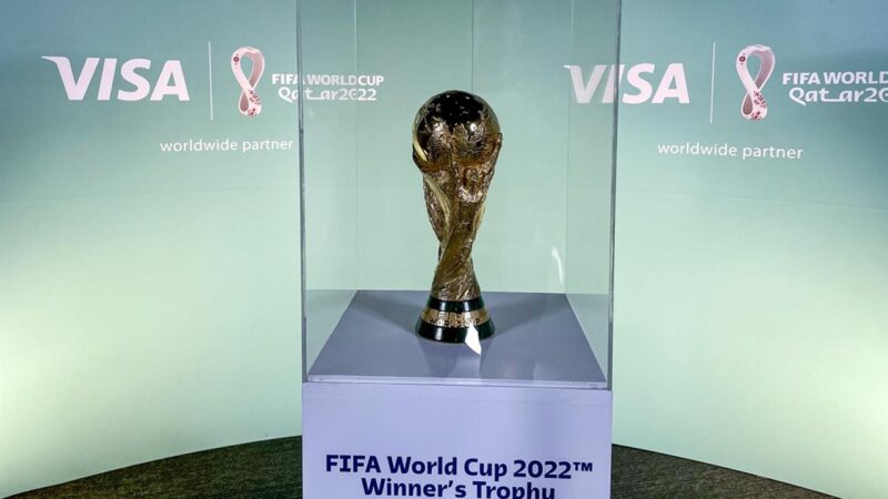 Dünya Kupası İstanbul’da görücüye çıktı Katar'da 21 Kasım-18 Aralık tarihlerinde düzenlenecek 2022 FIFA Dünya Kupası'nda