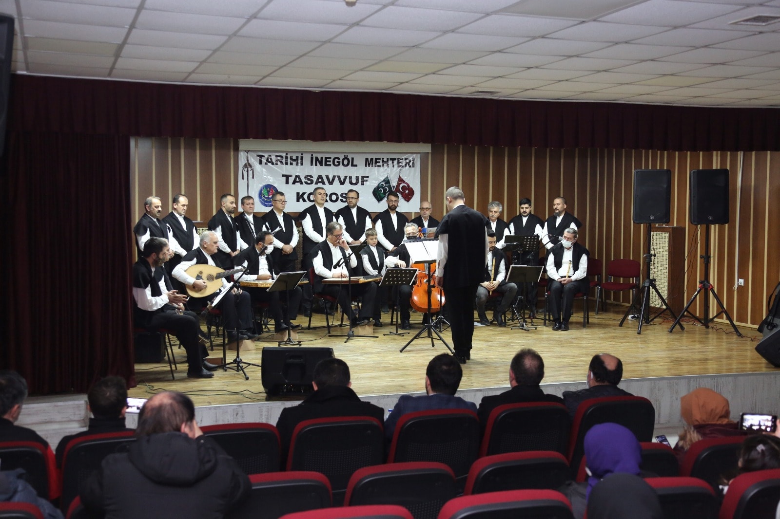 Üç aylar Gürsu’da tasavvuf müziğinin huzuruyla karşılandı Üç aylar Gürsu’da tasavvuf müziğinin huzuruyla karşılandı