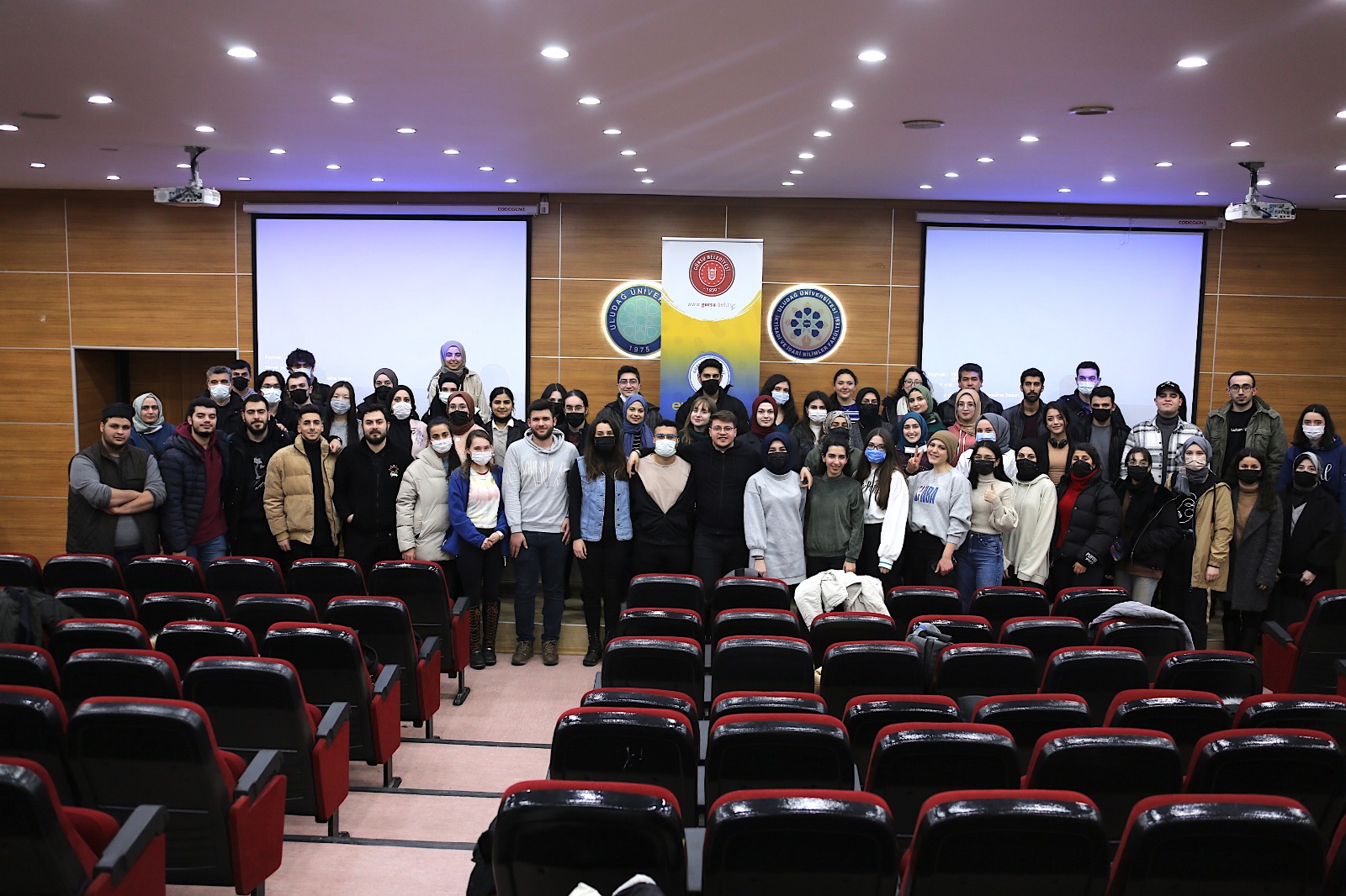 ‘Gürsu Eurodesk Gönüllü Akademisi’ gençlere Avrupa kapılarını açıyor