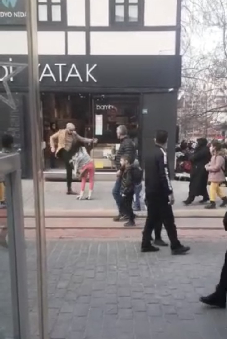 Bursa’da herkesin gözü önünde dehşet veren olay!