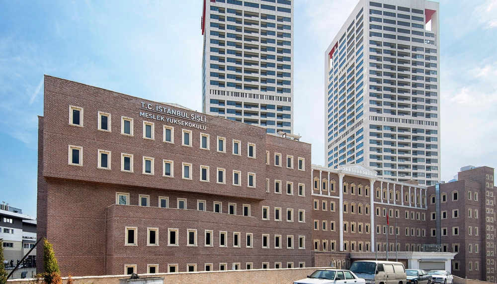 Öğretim görevlisi aranıyor…