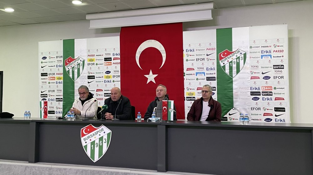 Bursaspor’un Mali Genel Kurulu ertelendi!