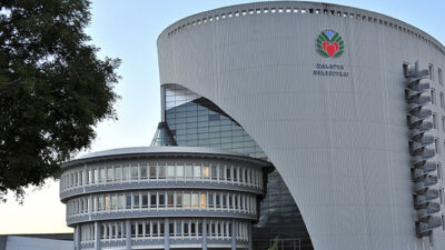 Belediyeden kiralık dükkanlar…