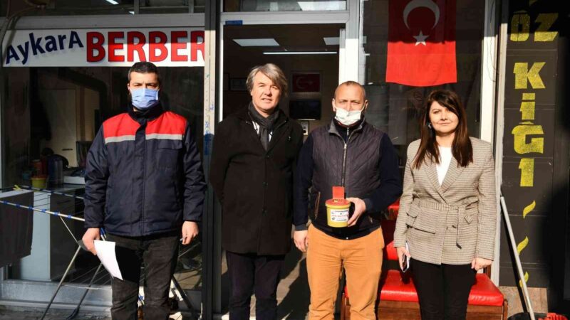 Mustafakemalpaşa Belediyesinden ’Atık Jilet Projesi’ Çevreci kimliği, yürüttüğü sıfır atık projeleri ve çalışmalarıyla örnek olan