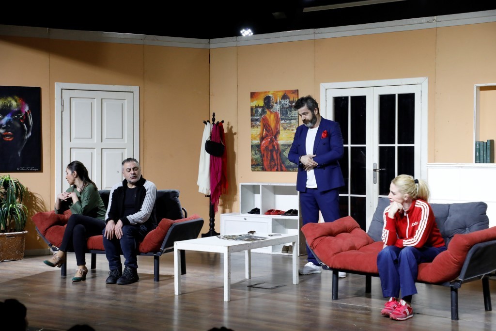 “Ömrümün sonuna kadar” İnegöl’ü kahkahaya boğdu