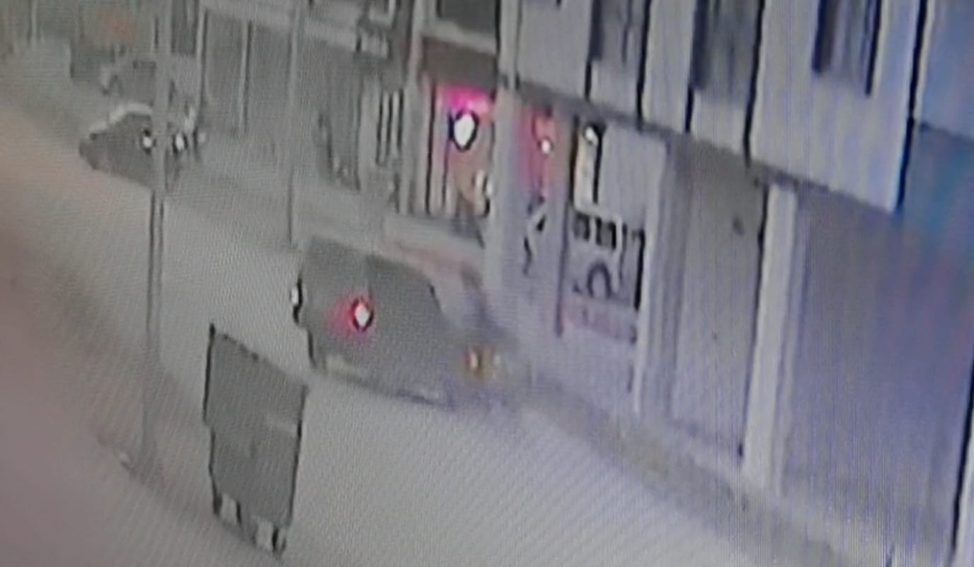 Bursa’da otomobil ile motosiklet çarpıştı: 2 yaralı