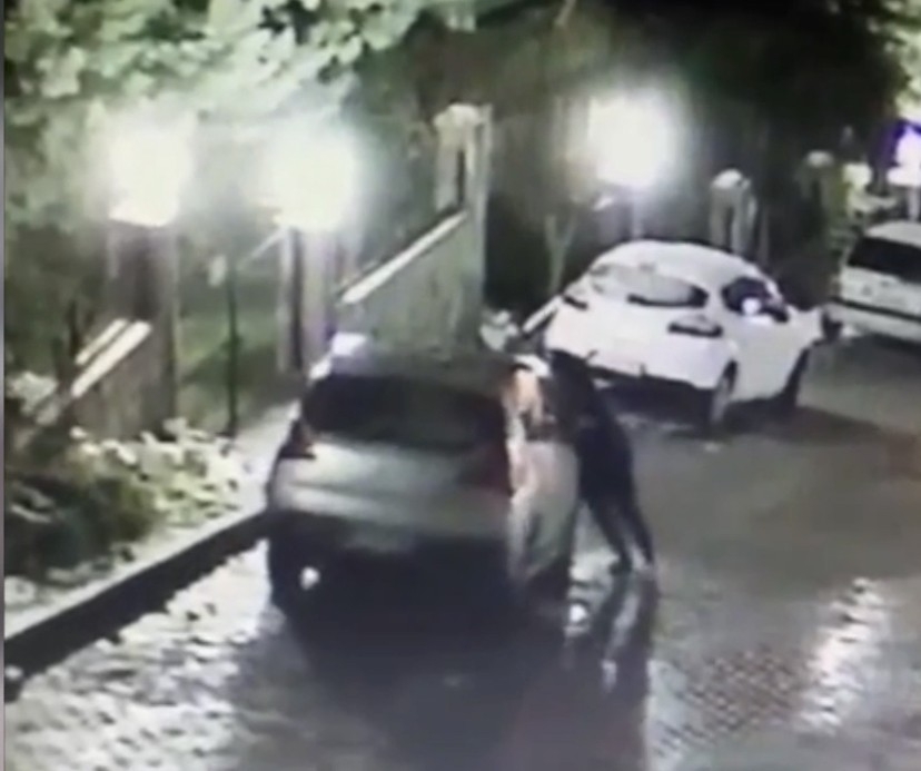 Bursa’da tek başına kayan aracı durdurdu!