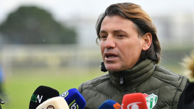 Tamer Tuna açıkladı! O futbolcu kadro dışı kaldı