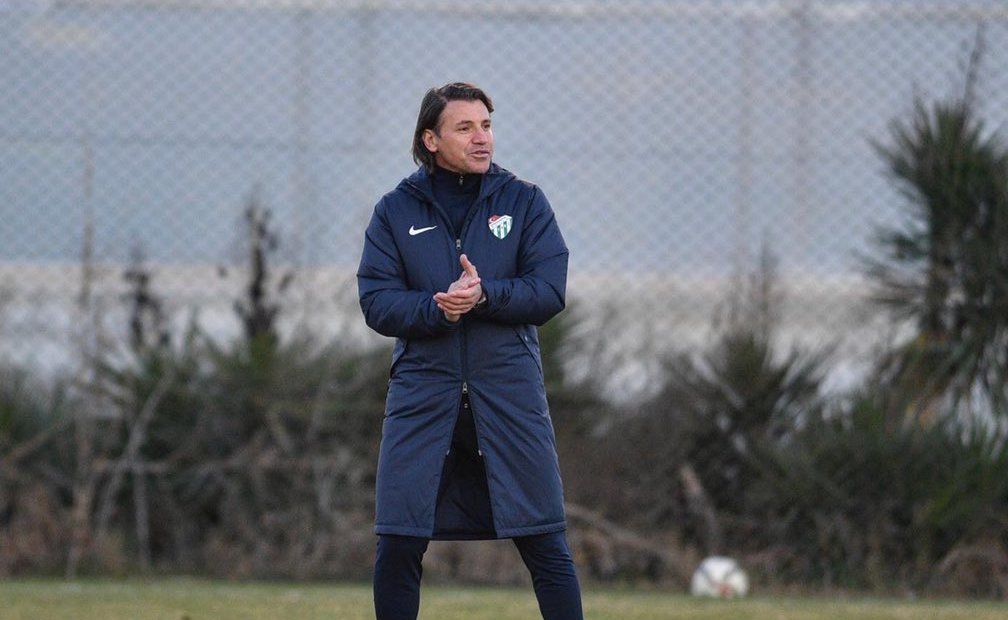 Bursaspor’da Tamer Tuna’dan önemli çağrı!