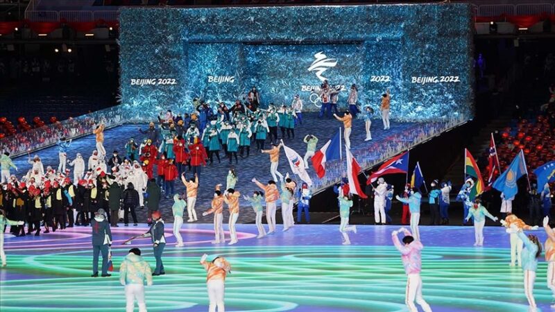 Çin'de düzenlenen 2022 Pekin Kış Olimpiyatları, dün gece yapılan kapanış