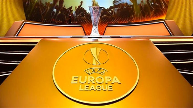 UEFA Avrupa Ligi’nde sürpriz eşleşme! Biri 42, diğeri 14 yıl sonra finalde! Rangers ve Eintracht Frankfurt, UEFA Avrupa Ligi'nde adlarını finale yazdırdı.