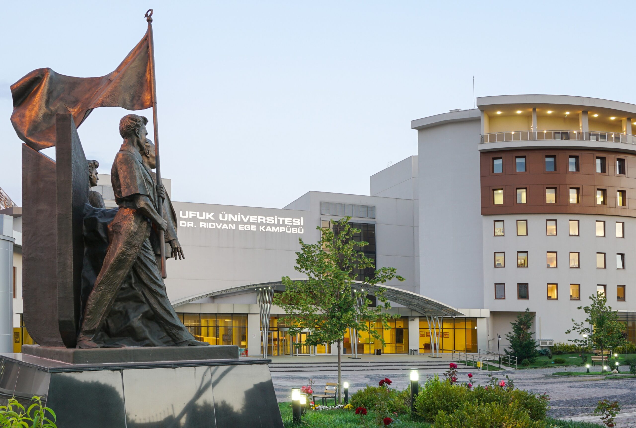 Üniversiteye öğretim görevlisi alınacak…