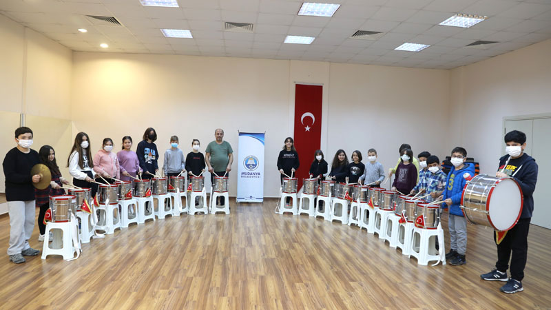 Mudanya Çocuk Bandosu 23 Nisan’a hazırlanıyor