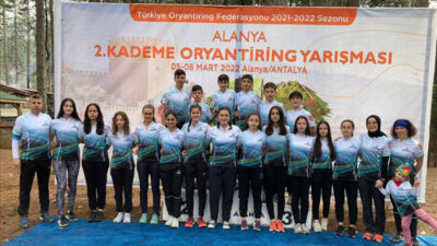 Oryantiring sporcuları 13 madalyayla döndü