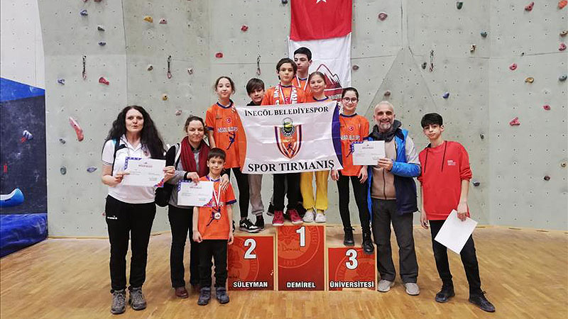 İnegöl Belediyespor Spor Tırmanış Takımı kürsüleri fethetti