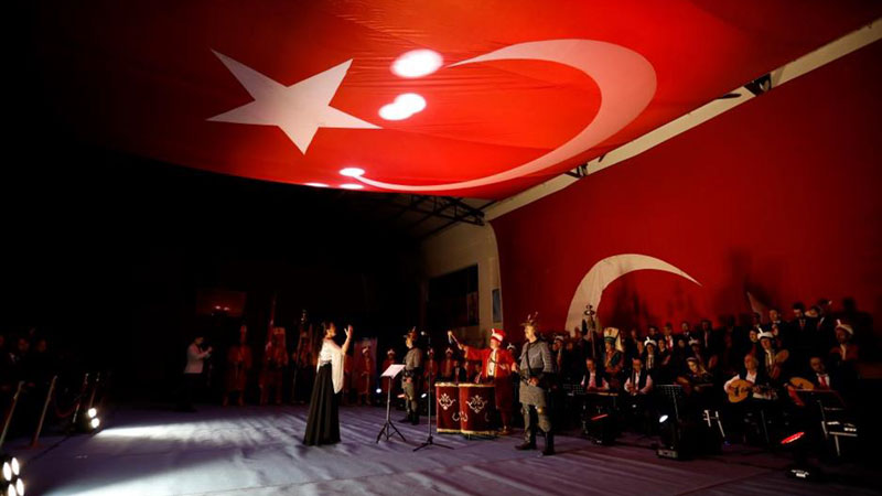 Çanakkale Zaferi’nin 107. yılı İnegöl’de muhteşem geceyle anıldı