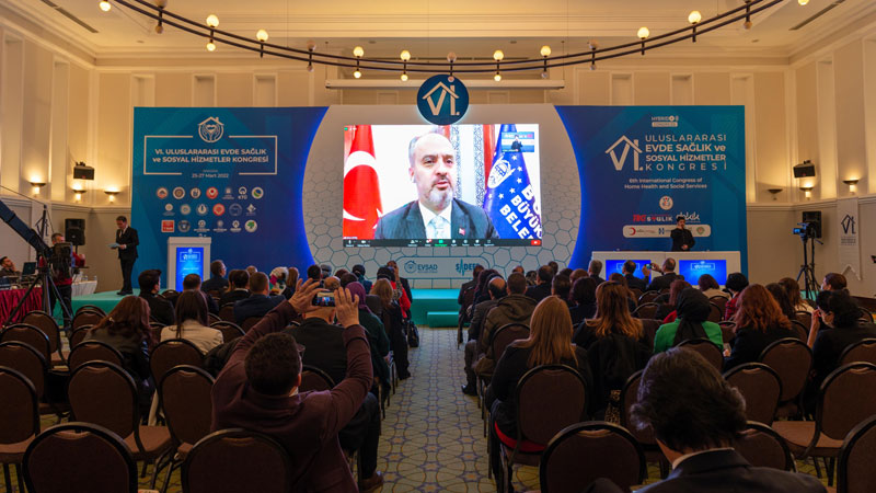 Bursa evde sağlıkta Türkiye’ye örnek